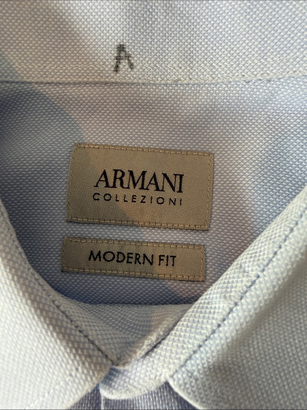 Armani Classic Men’s Light Blue Button-Up Dress Shirt